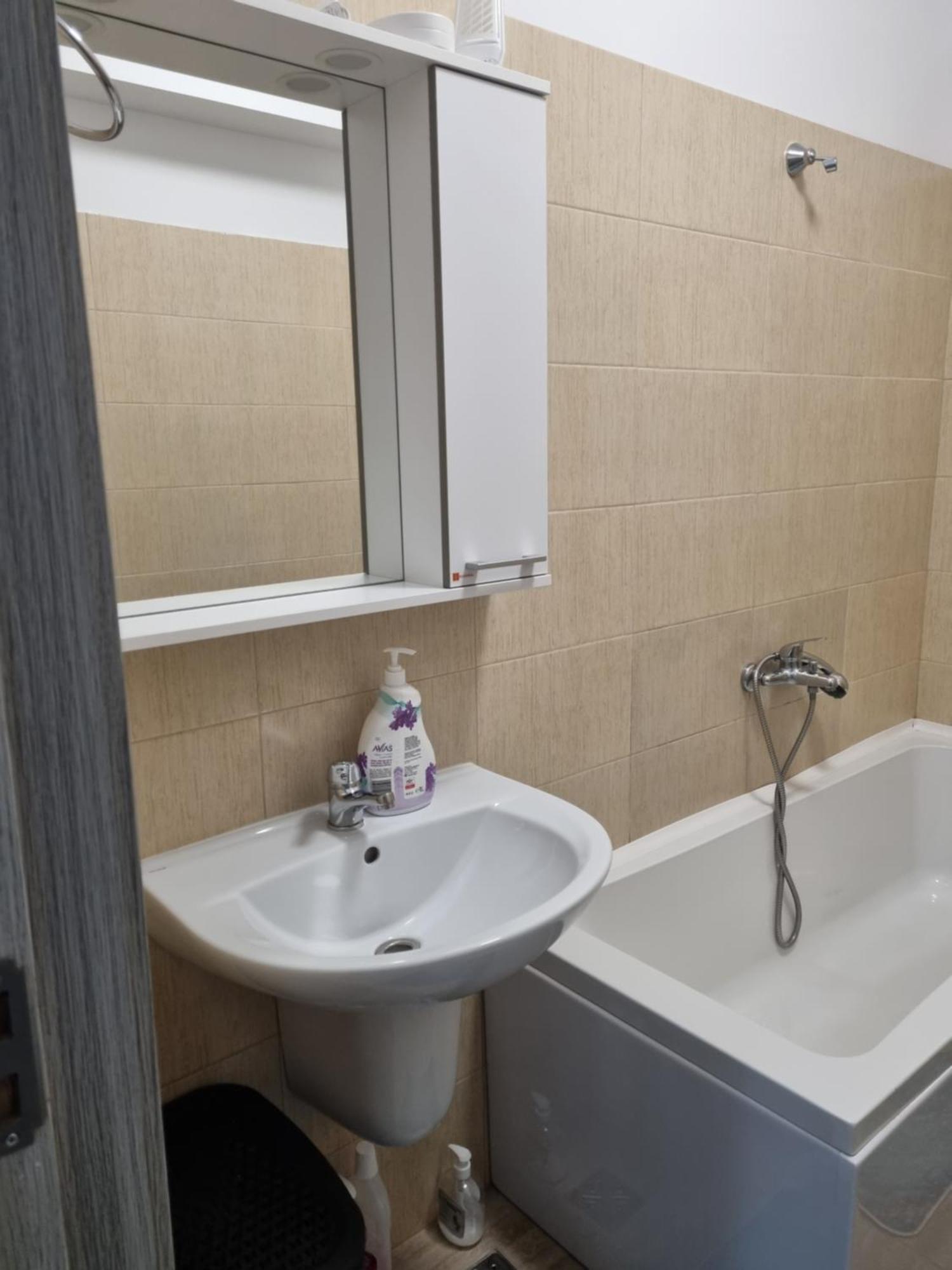 Apartament Mihaela Râmnicu Vâlcea Exterior foto